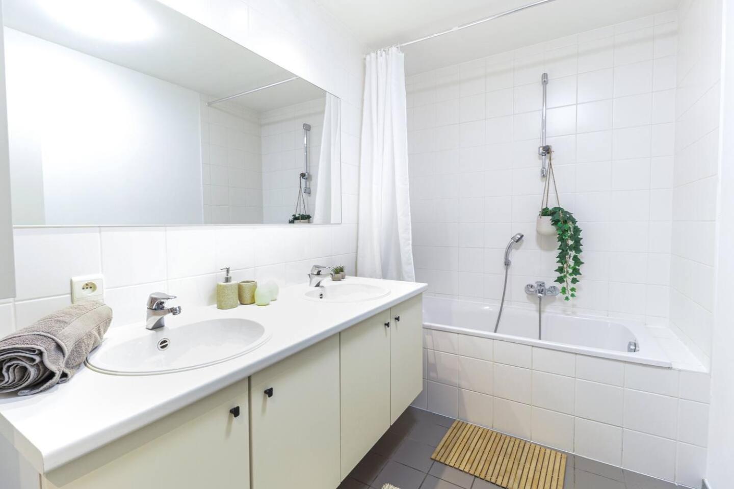 Apartment Scheldekaai Antwerp Exterior photo